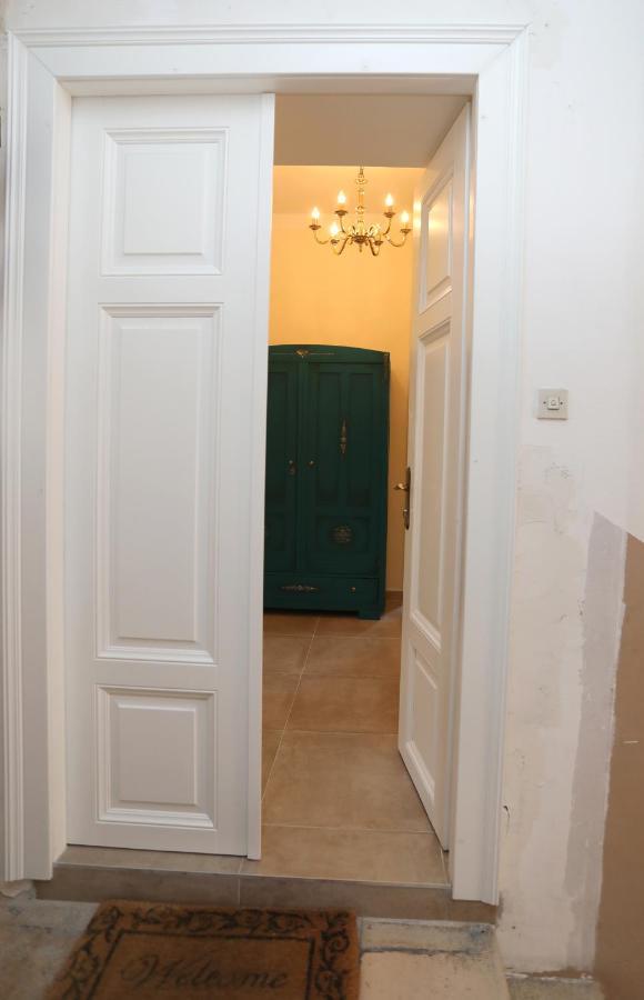 Apartman Kamala Pula Exterior photo